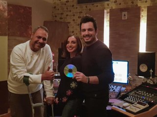 أحمد إبراهيم غاضب ويشن هجوماً بألفاظ جارحة على منتقدي زواجه من أنغام