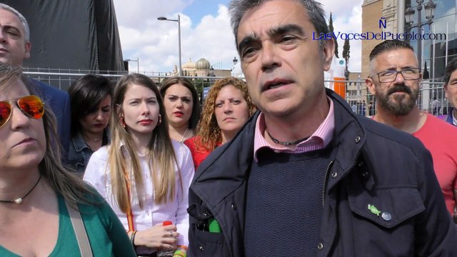Independentismo pega a mujer y arrastra por el suelo a anciano por ser españoles