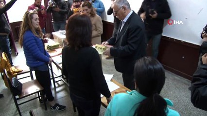 Başkan Gökhan oyunu kullandı