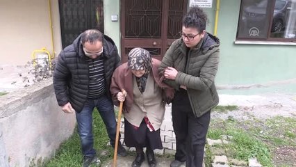 Sağlık Görevlilerinin Desteğiyle Oy Kullandılar