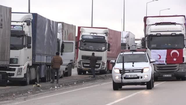 Türk Kızılay Selin Vurduğu İran'a Gidiyor