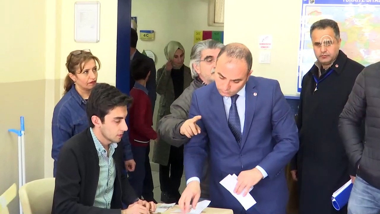 Gençlik ve Spor Bakanı Kasapoğlu, oyunu kullandı - ANKARA