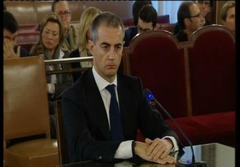 Ricardo Costa: "Nunca Álvaro Pérez me ha regalado un traje"