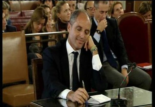 Camps asegura que devolvió todos los regalos que le hizo el Bigotes