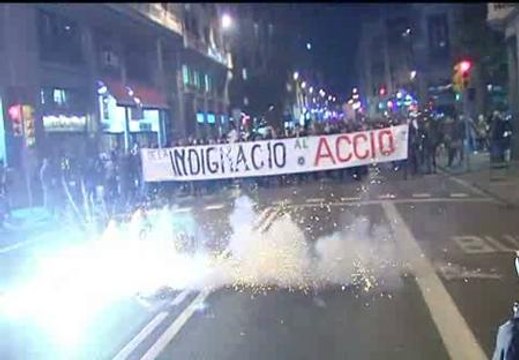 Manifestación de indignados para apoyar a los imputados por el bloqueo del Parlament