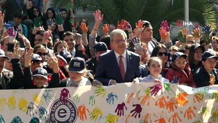 Özel çocuklar Egeli öğrencilerle buluştu