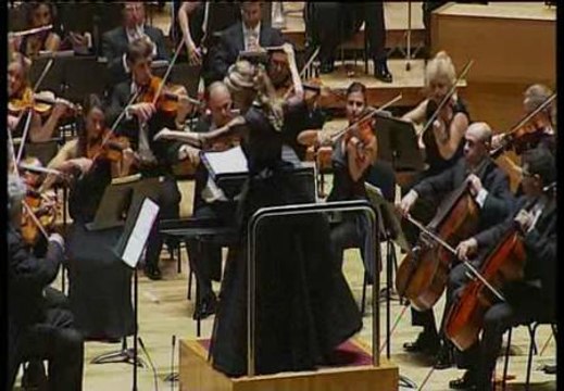 Patxi López preside el concierto homenaje a las víctimas de ETA