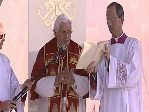 El Papa preside el Vía Crucis de la JMJ