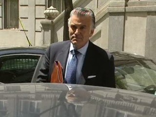 Decretan sobreseimiento en la causa de Bárcenas