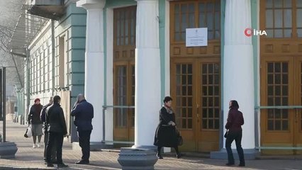 Ukrayna'da Halk Devlet Başkanını Seçiyor