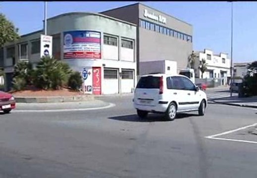 Los españoles suspendemos en las rotondas