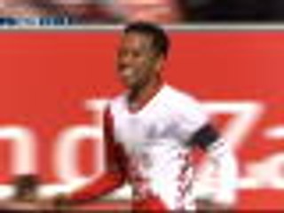 Emanuelson curls superb free-kick as Utrecht beat Feyenoord