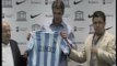 Toulalan, presentado ante miles de aficionados del Málaga