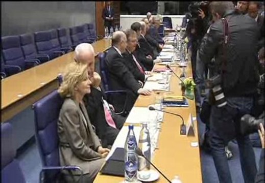 El Eurogrupo aplaza hasta julio el rescate de Grecia