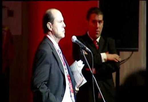 Discusión entre un accionista y Botín en la Junta de Accionistas del Santander