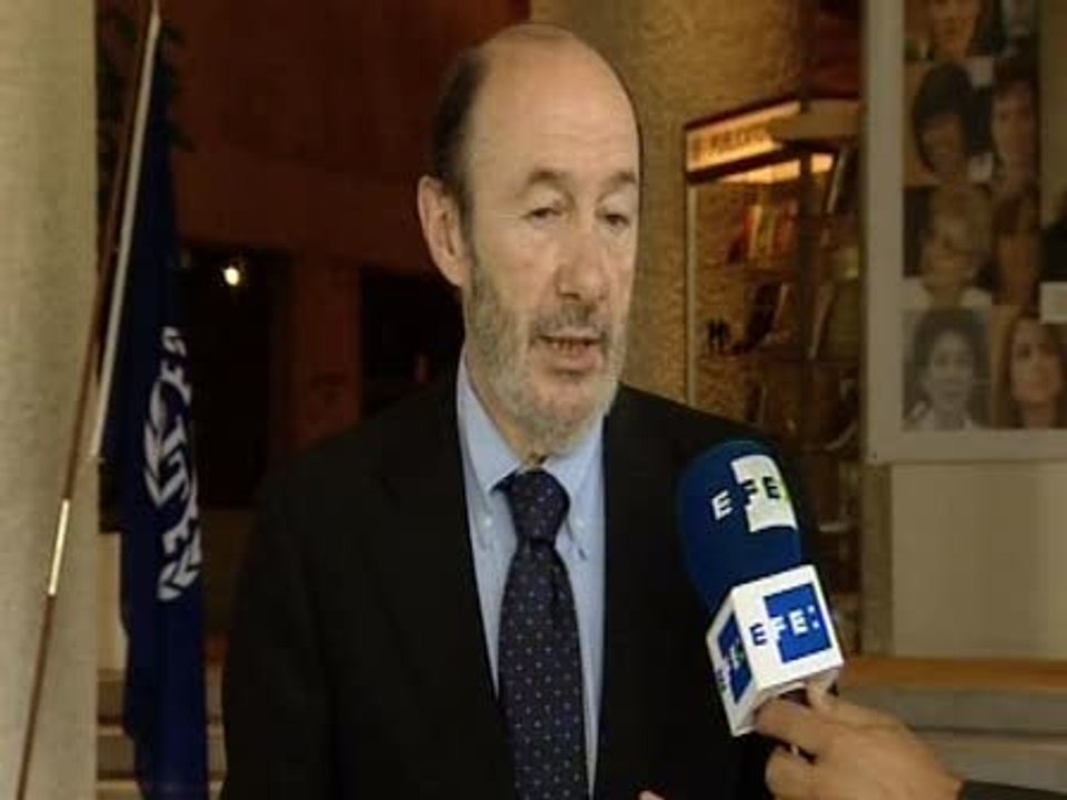 Rubalcaba:"España necesita crecer para crear empleo"