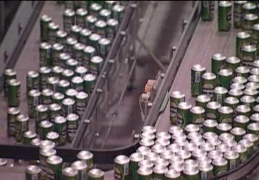 Sanidad prepara una campaña para prevenir el consumo de alcohol entre menores