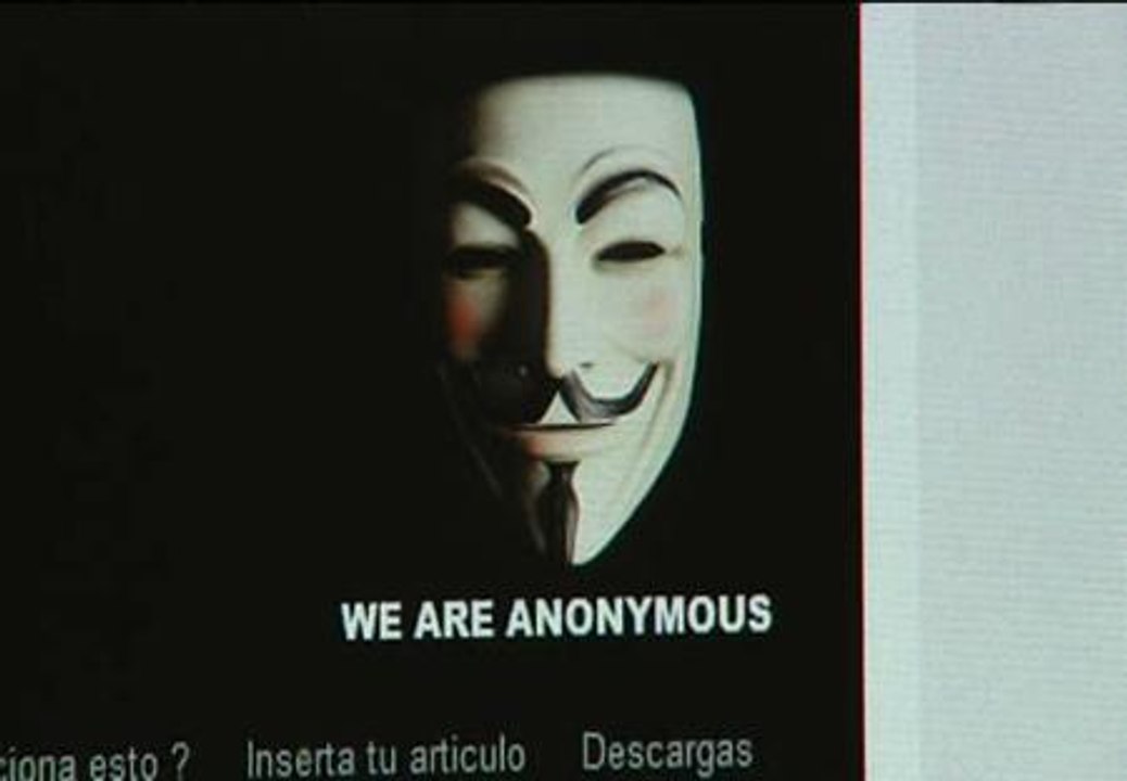 Anonymous colapsa la web de la Policía Nacional