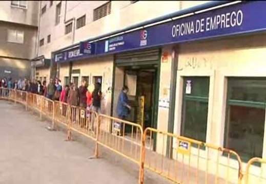 Sindicatos y patronal coinciden en señalar a la banca como culpable de la actual situación económica