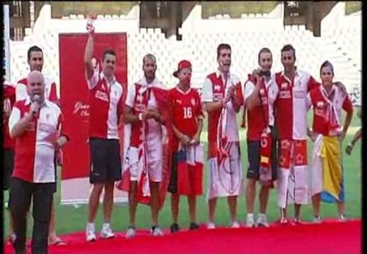 El Granada celebra en casa que ya es de Primera