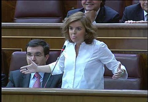 Sáenz de Santamaría a Rubalcaba: Tiene muy poco de qué presumir y mucho de lo que arrepentirse