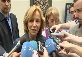 Salgado "no considera razonable" subir el IVA para compensar la rebaja de las cotizaciones sociales