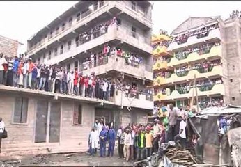 Video herunterladen: Al menos dos muertos tras derrumbarse un edificio en Nairobi