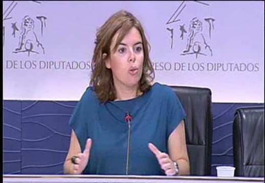 Sáenz de Santamaría: Hay que renovar el TC antes del 30 de junio