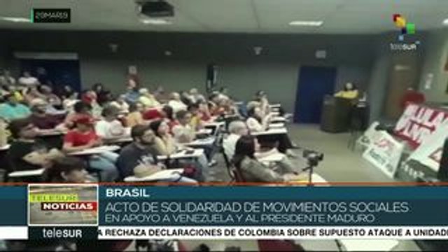 Acto de solidaridad de movimientos sociales brasileños con Venezuela