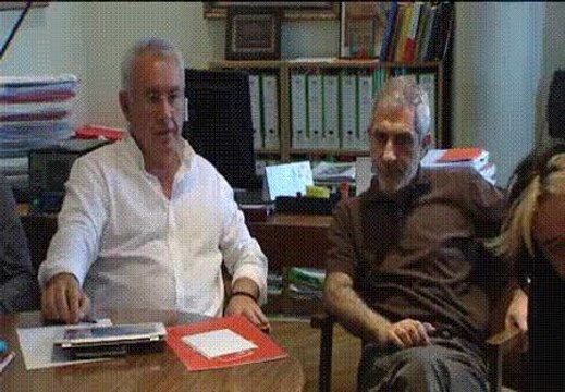 IU consultará a sus bases para decidir el color del próximo Gobierno extremeño