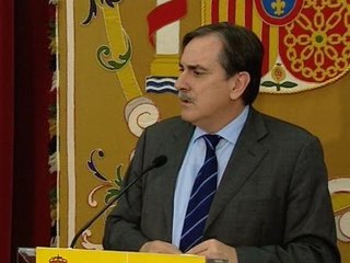 "Reformas deben pactarse pero no pueden posponerse"