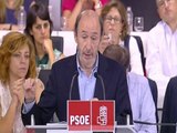 Rubalcaba se presenta a las primarias del PSOE