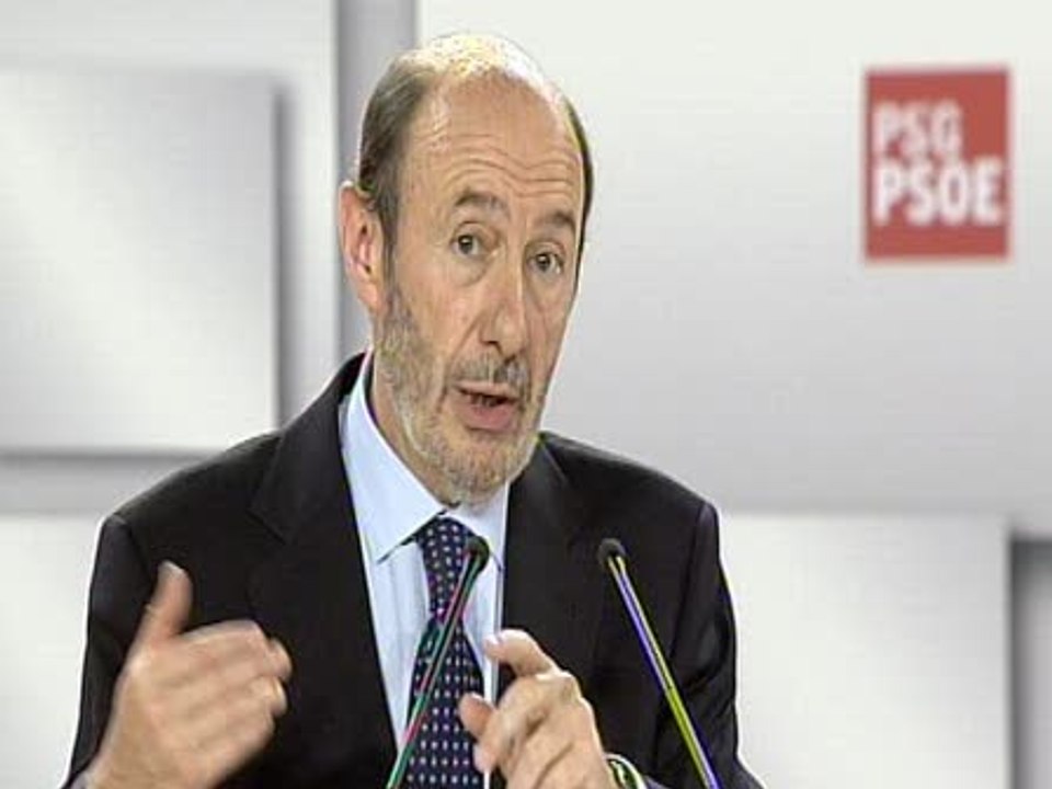Rubalcaba: "A Rajoy no le gustan las campañas"