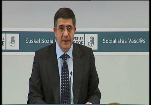 Patxi López espera celebrar un congreso para elegir al sucesor de Zapatero
