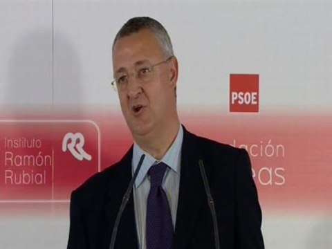 Caldera: Los empleos de inmigrantes complementan a los nacionales