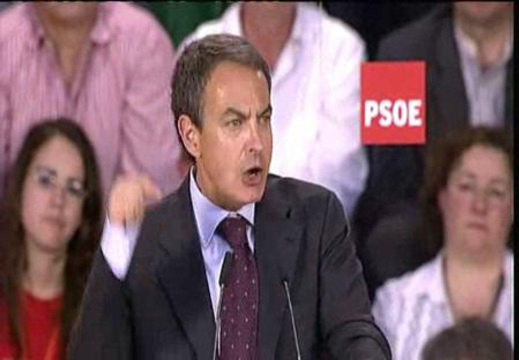 Zapatero: "Miente como un bellaco quien diga que el PSOE ha hecho recortes"