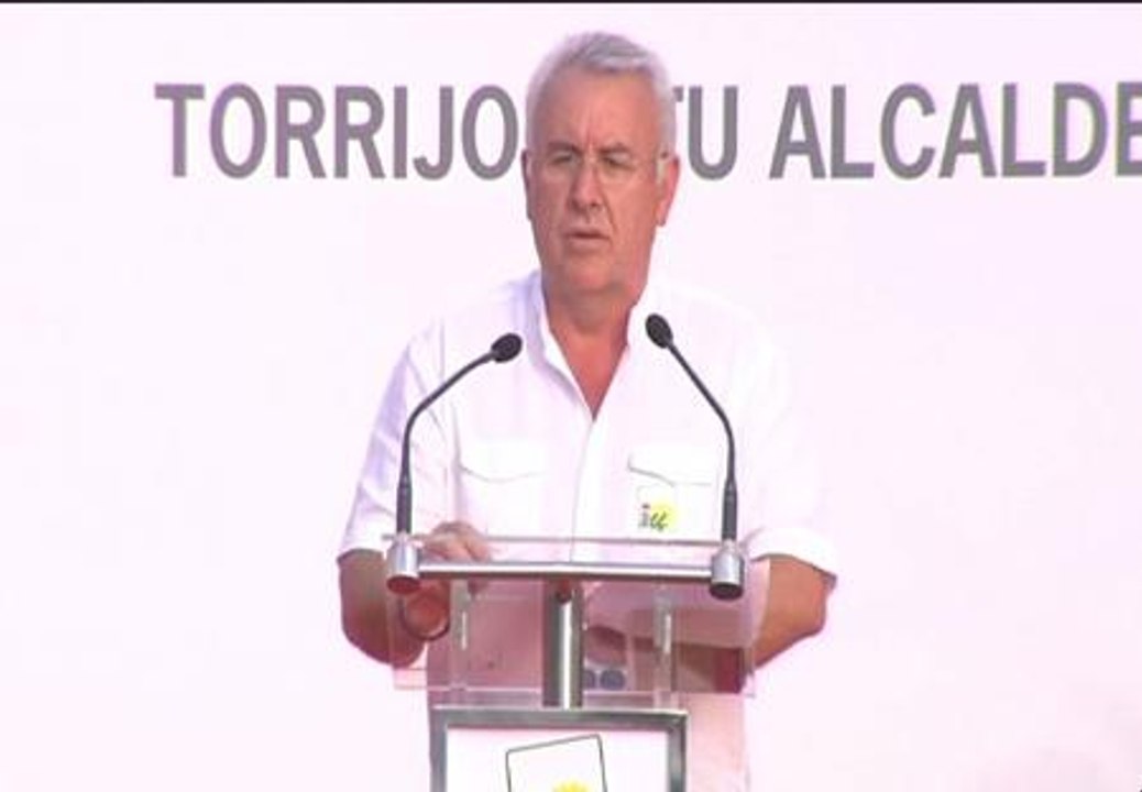 Cayo Lara sobre los indignados: "Son los jóvenes que se niegan a ser una generación perdida"