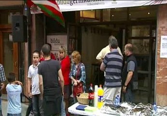 Abren la sede de Bildu en Gernika (Vizcaya)