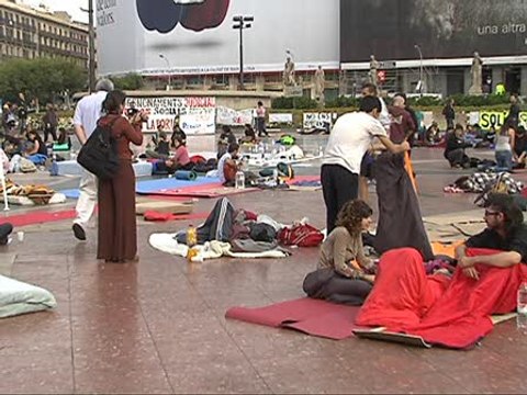 Los concentrados recogen miles de firmas en Barcelona