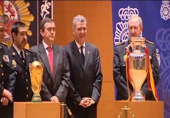 La Copa del Mundo y la Eurocopa, &#039;bajo custodia&#039; de la Policía Nacional