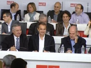 Rajoy supera a Zapatero en valoración