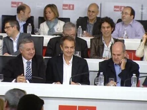 Rajoy supera a Zapatero en valoración