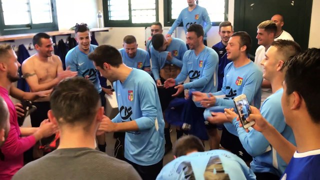 Coupe du Rhône (8ème de finale) – La joie du vestiaire de l’ES GENAS après la qualification contre l’O. BELLEROCHE