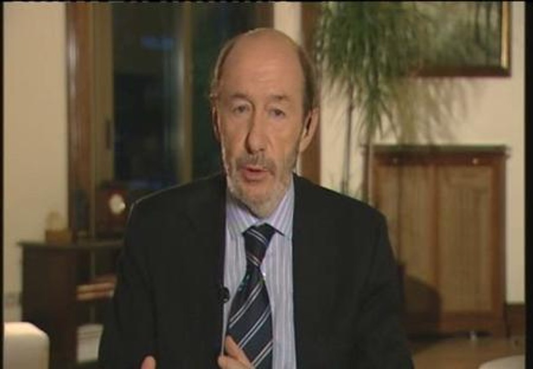 Rubalcaba, sobre PNV: "La discrepancia existe pero hay que tratar de buscar fórmulas de acuerdo"