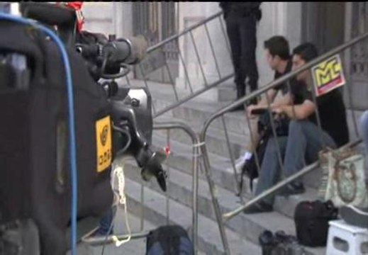 Gran expectación mediática en el arranque del juicio 'Operación Karlos'