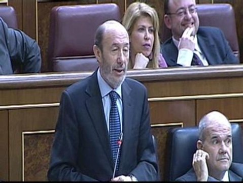 Rubalcaba: El Gobierno se siente responsable de la situación económica