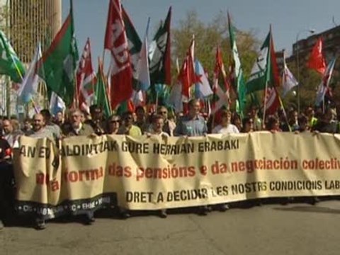 Sindicatos minoritarios convocan a 4.000 personas