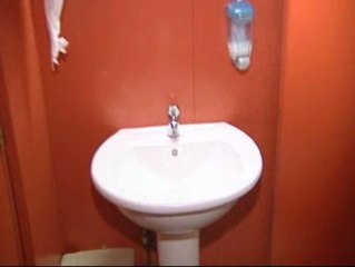 Sancionado por ir al baño