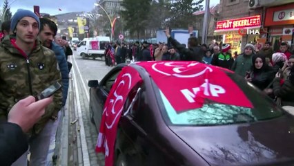 Bayburt'ta MHP uzun bir aradan sonra zaferini kutladı
