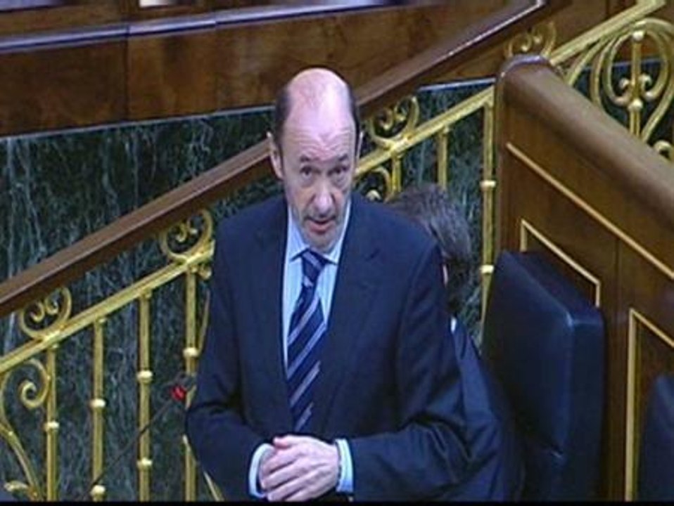 Rubalcaba: "Hay menos multas y estamos ahorrando energía"